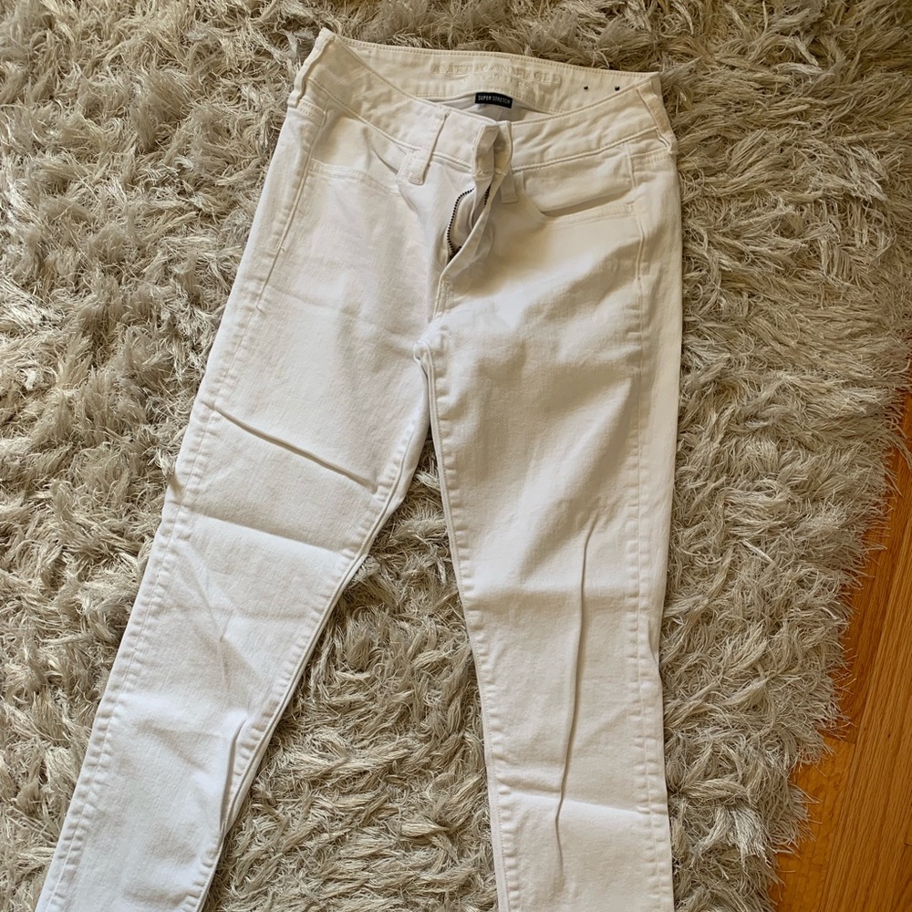 American Eagle white skinny jeans